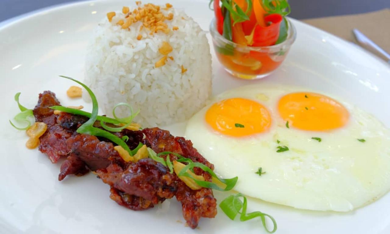 One Central Hotel & Suites Cebu Bagian luar foto